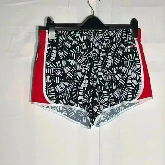Tommy Hilfiger Sport Shorts Womens Black & Red L Mid-Rise Relaxed Fit Liner NWT - Picture 1 of 7